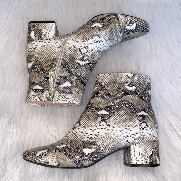 ZARA Snakeskin Cap Toe Leather Boots Snake Ankle Heeled Booties, Black/ White - Picture 9 of 11